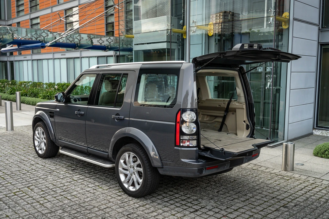 2016 Land Rover Discovery 4th Gen - Image 31 of 31