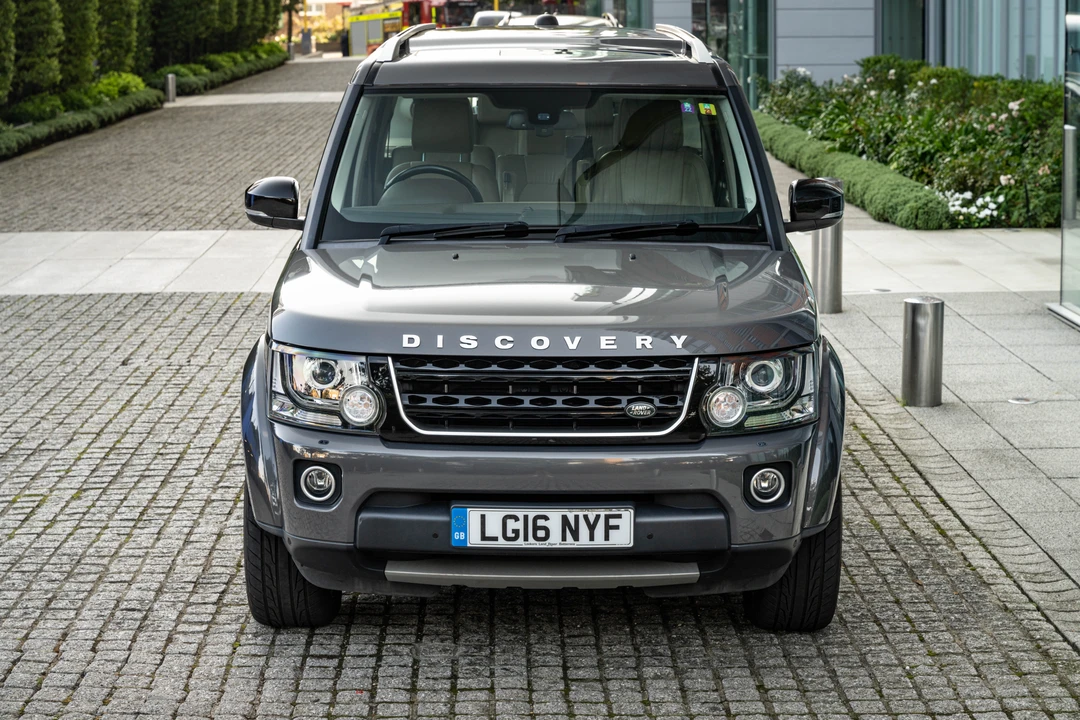 2016 Land Rover Discovery 4th Gen - Image 8 of 31