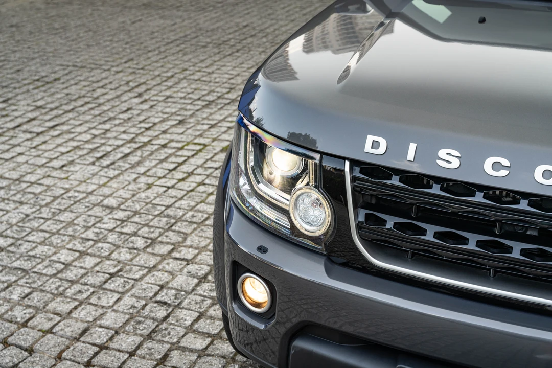 2016 Land Rover Discovery 4th Gen - Image 11 of 31