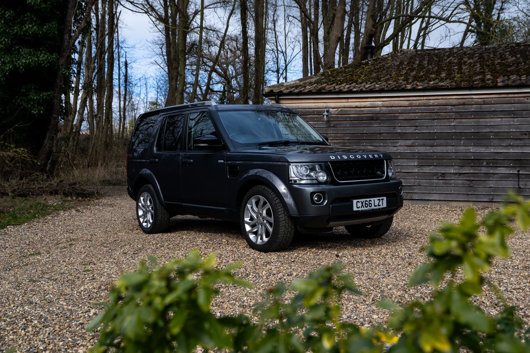 2016 Land Rover Discovery 4th Gen - Image 19 of 31
