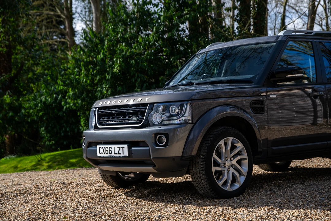 2016 Land Rover Discovery 4th Gen - Image 21 of 31