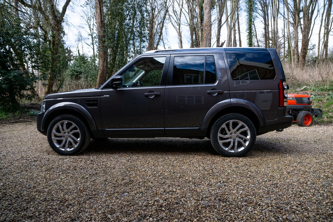 2016 Land Rover Discovery 4th Gen - Image 4 of 31