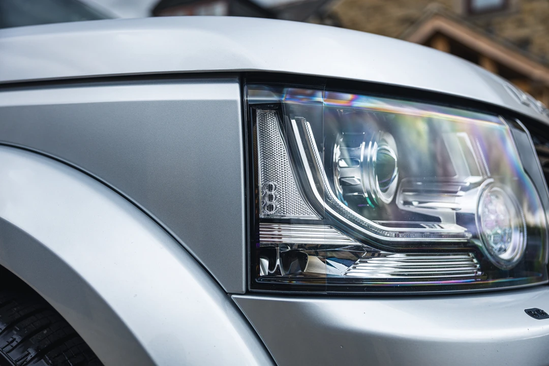 2016 Land Rover Discovery 4th Gen - Image 23 of 31