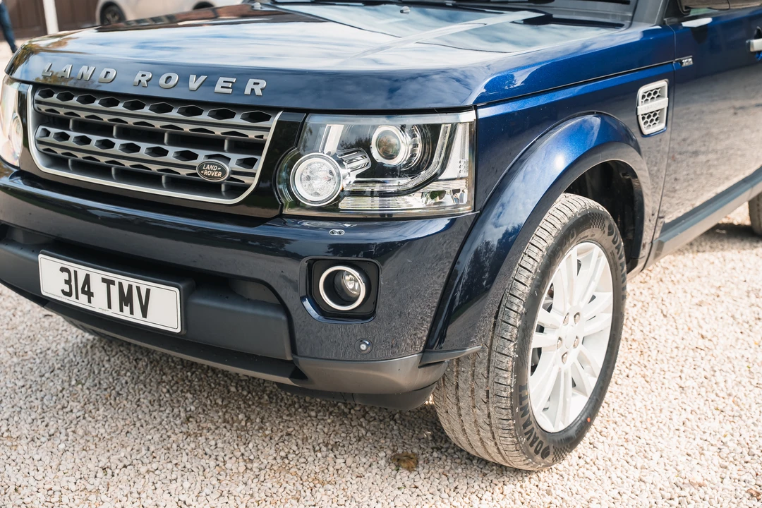 2015 Land Rover Discovery 4th Gen - Image 28 of 31
