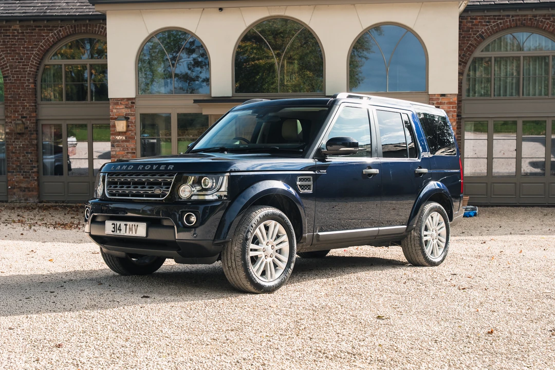2015 Land Rover Discovery 4th Gen - Image 3 of 31