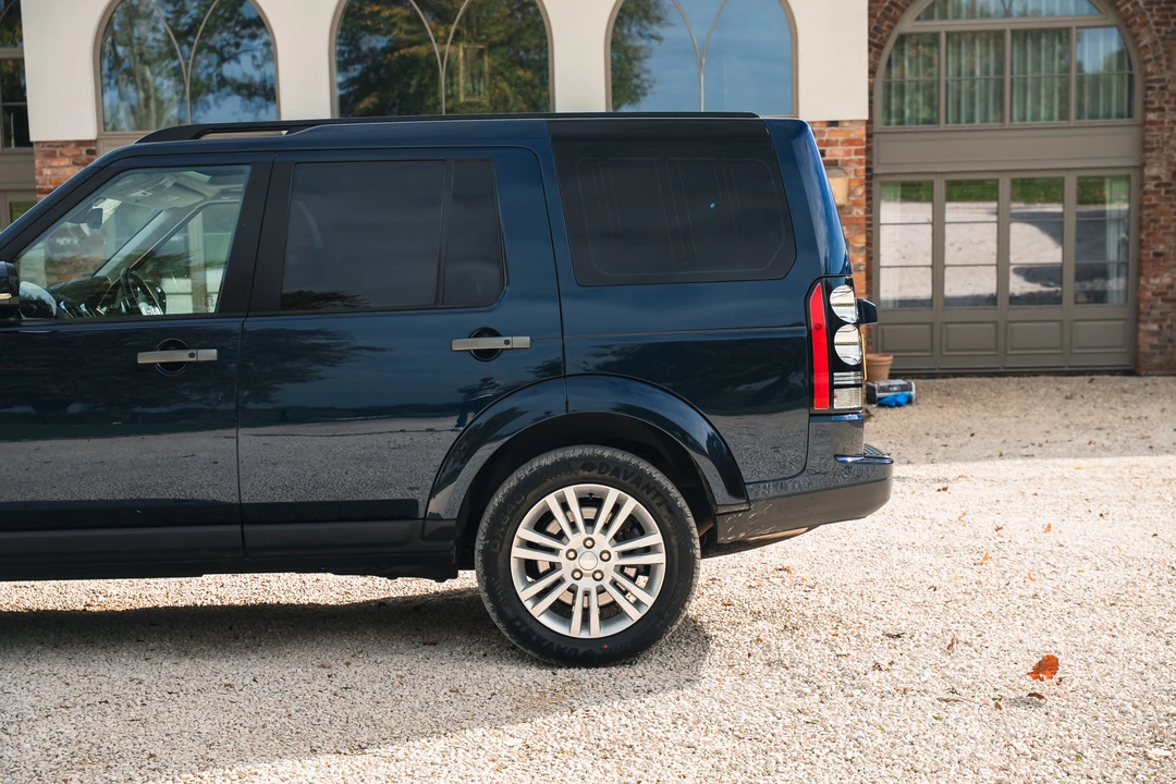 2015 Land Rover Discovery 4th Gen - Image 30 of 31