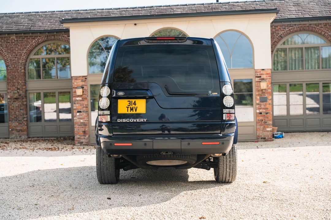 2015 Land Rover Discovery 4th Gen - Image 6 of 31