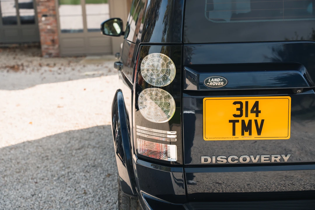 2015 Land Rover Discovery 4th Gen - Image 17 of 31