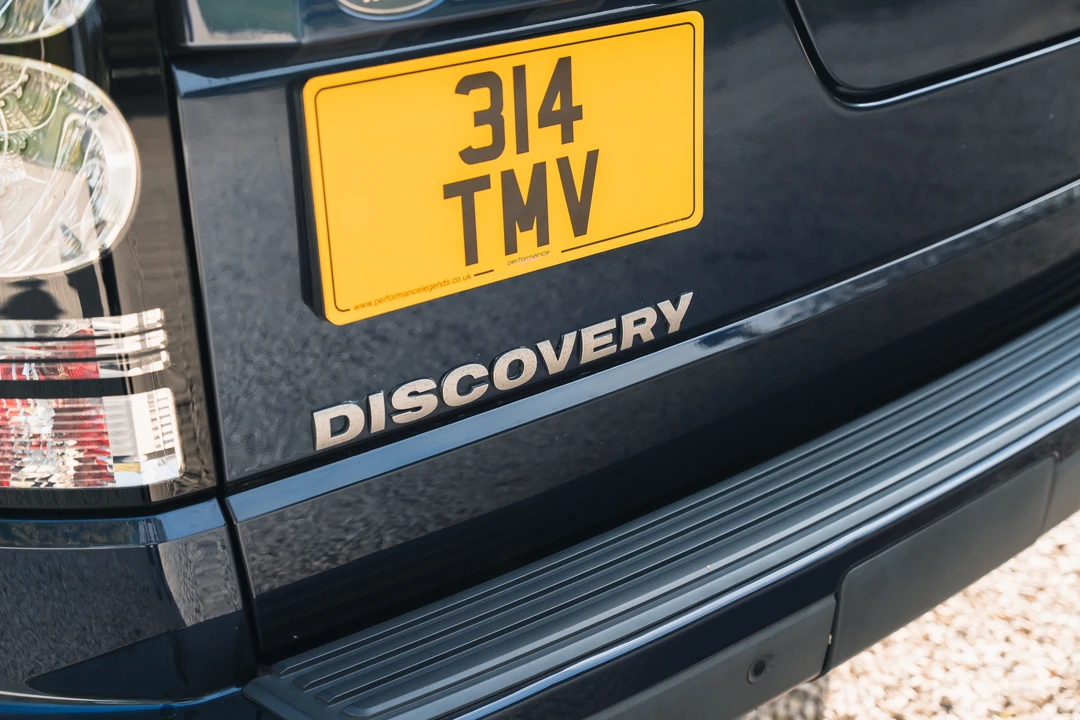2015 Land Rover Discovery 4th Gen - Image 18 of 31