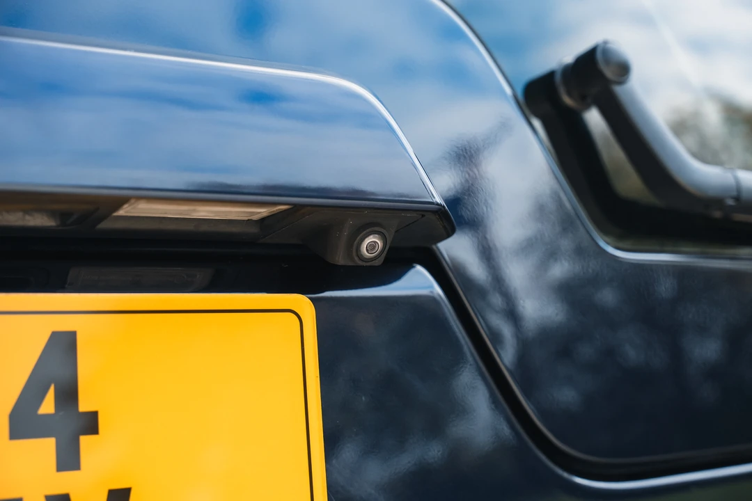 2015 Land Rover Discovery 4th Gen - Image 20 of 31
