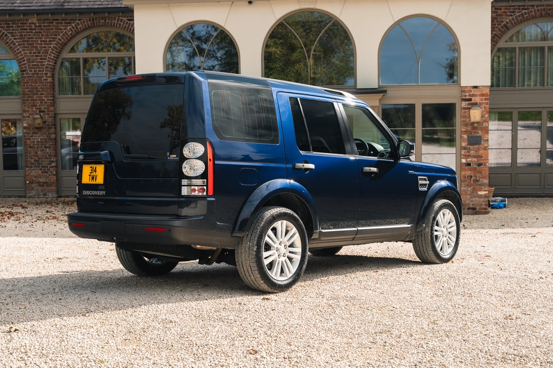 2015 Land Rover Discovery 4th Gen - Image 7 of 31