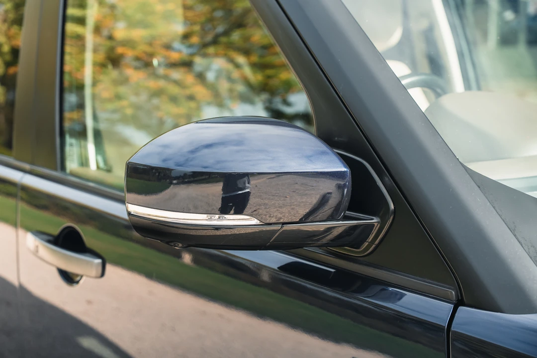 2015 Land Rover Discovery 4th Gen - Image 22 of 31