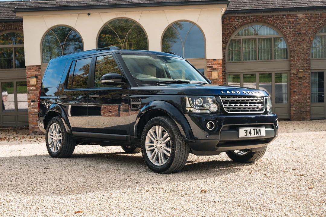 2015 Land Rover Discovery 4th Gen - Image 9 of 31