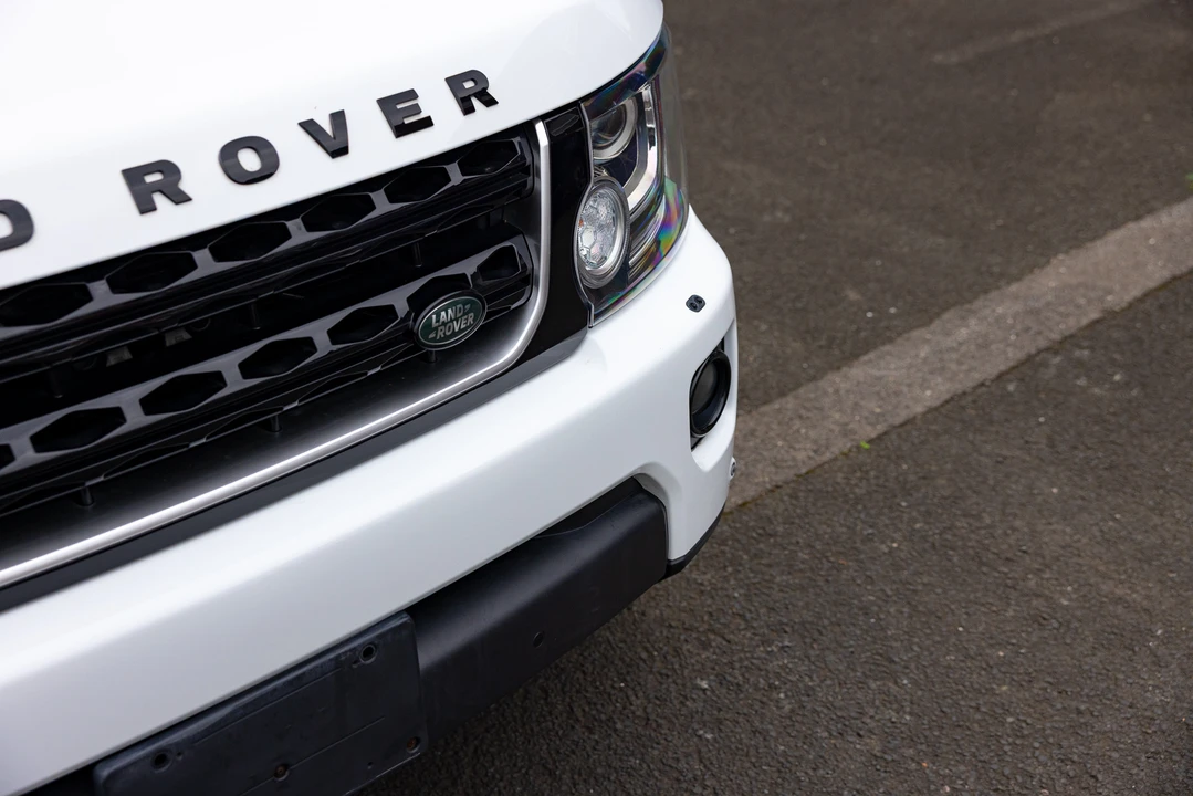 2016 Land Rover Discovery 4th Gen - Image 13 of 31