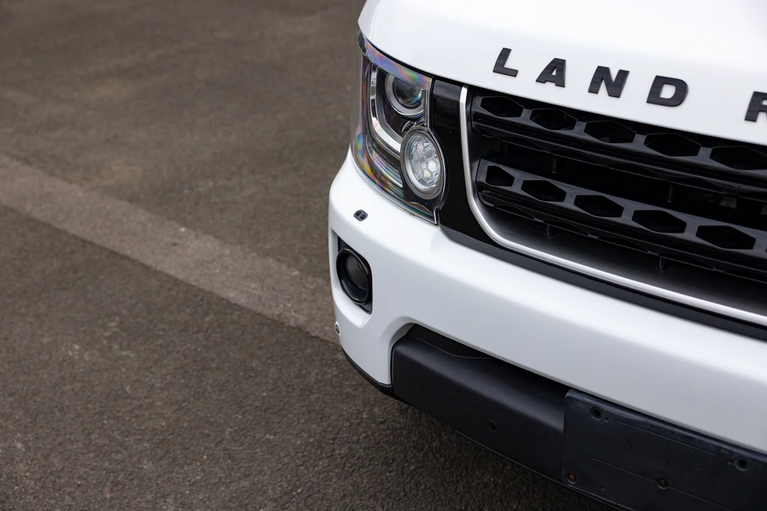 2016 Land Rover Discovery 4th Gen - Image 16 of 31