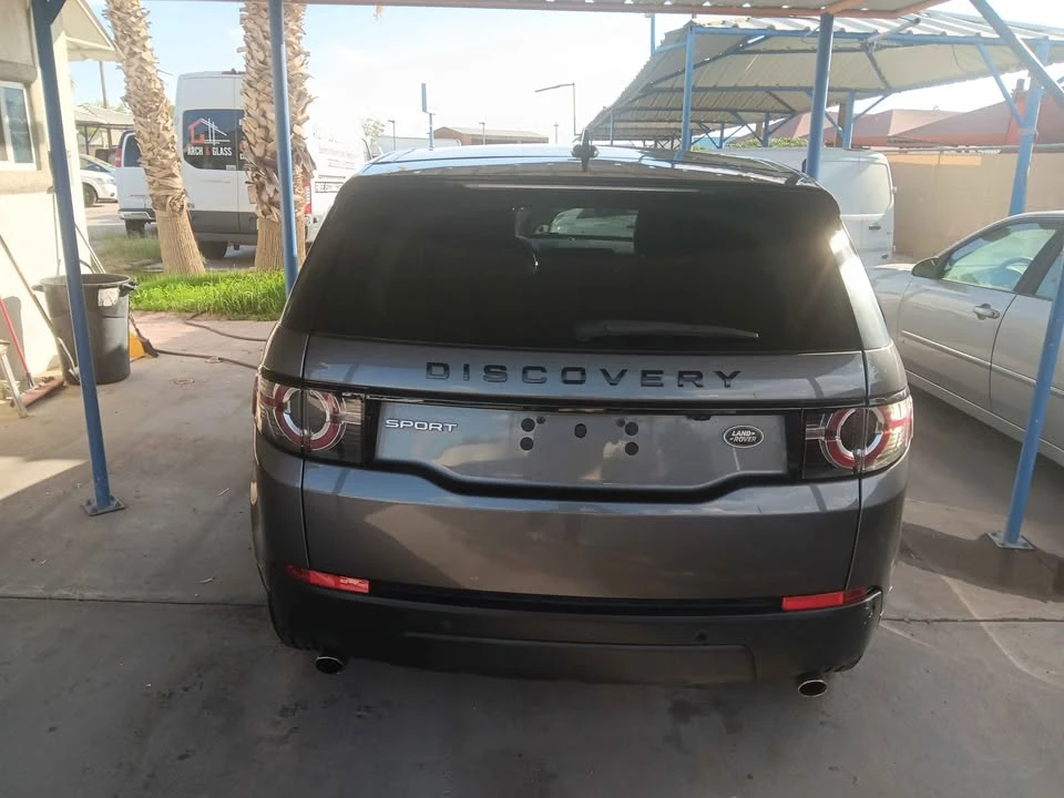 2016 Land Rover Discovery 4th Gen - Image 4 of 6