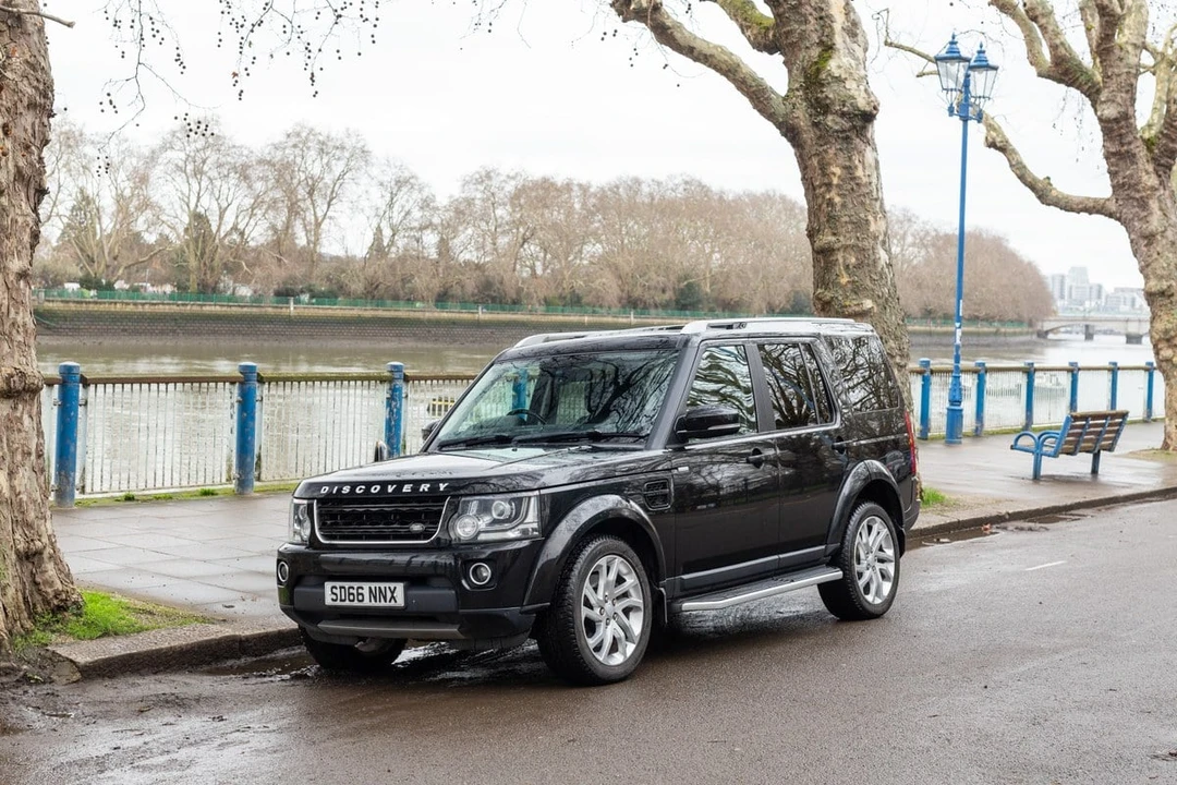2016 Land Rover Discovery 4th Gen - Image 29 of 30