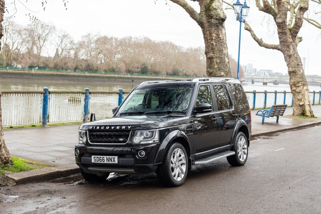2016 Land Rover Discovery 4th Gen - Image 30 of 30