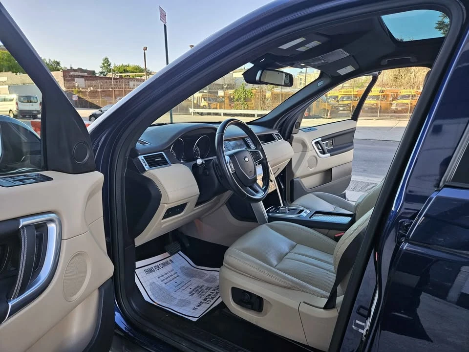 2016 Land Rover Discovery Sport - Image 9 of 17