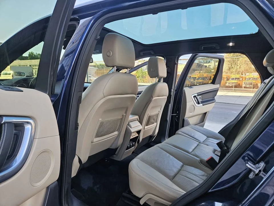 2016 Land Rover Discovery Sport - Image 11 of 17
