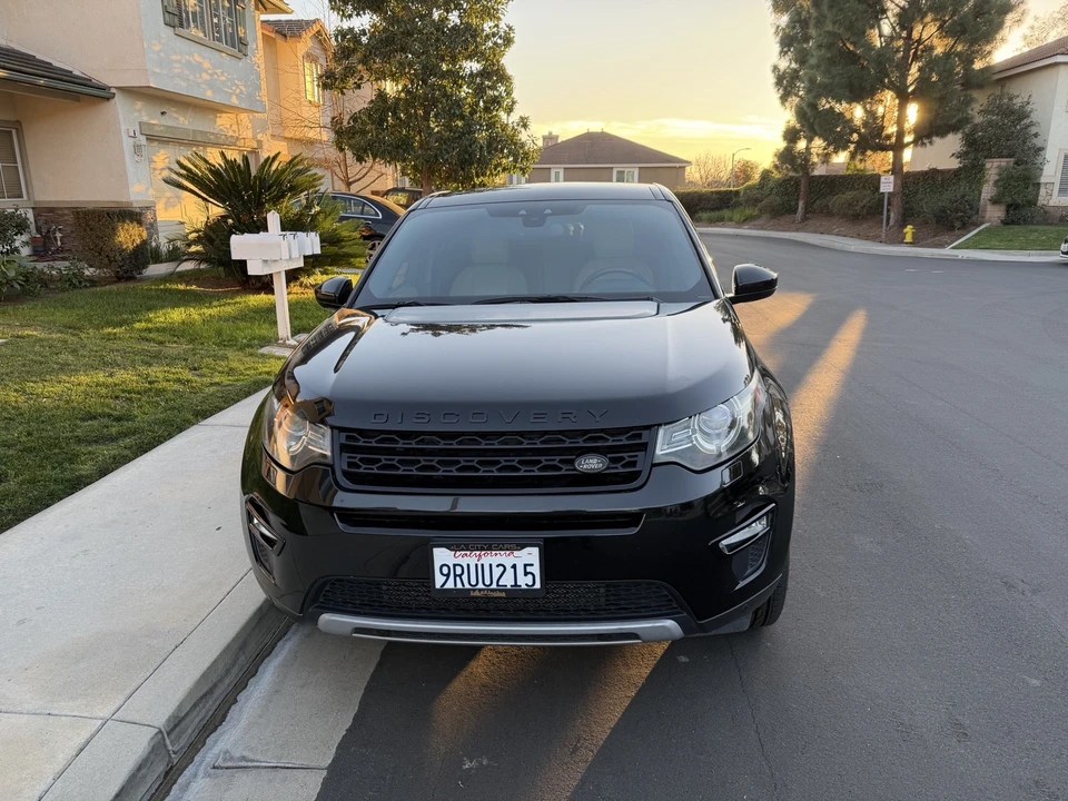 2016 Land Rover Discovery 4th Gen - Image 3 of 21