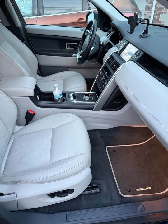 2016 Land Rover Discovery Sport - Image 13 of 18