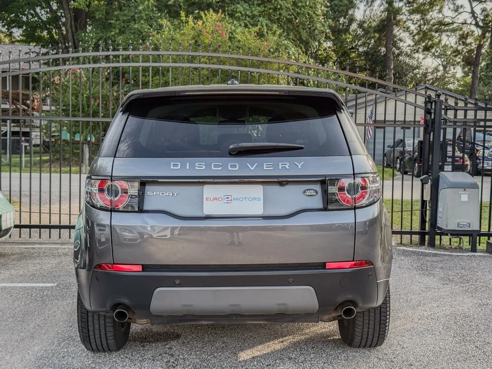 2016 Land Rover Discovery 4th Gen - Image 8 of 12