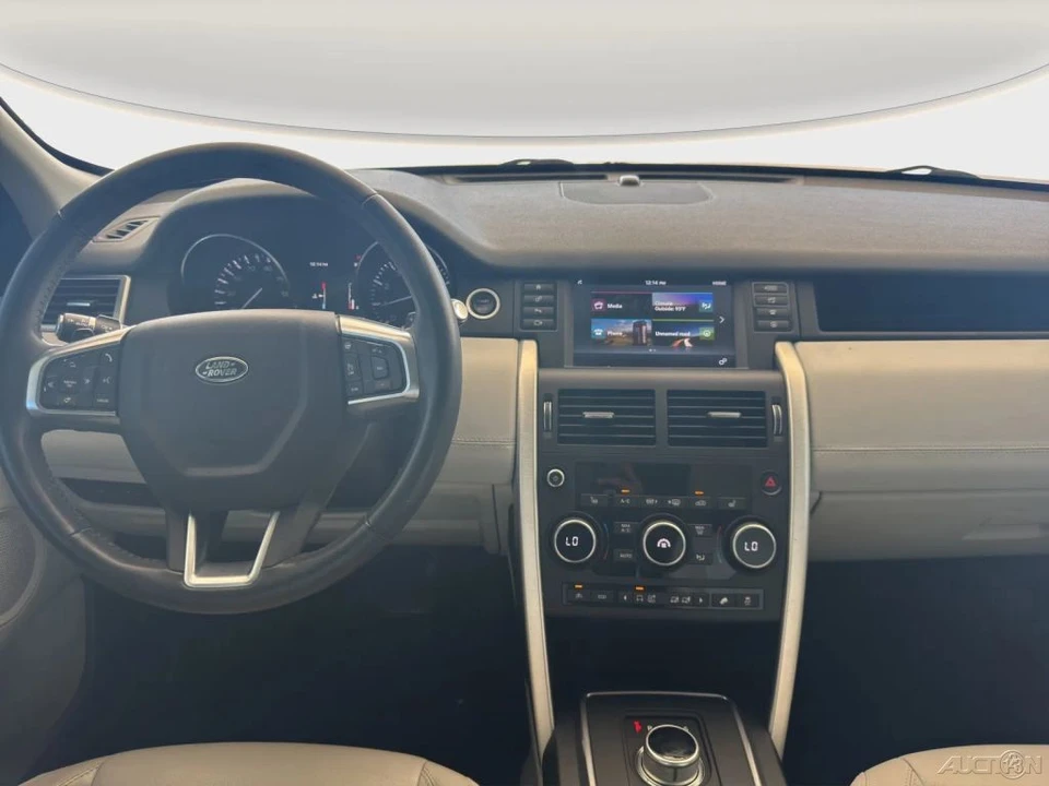 2016 Land Rover Discovery Sport - Image 16 of 21