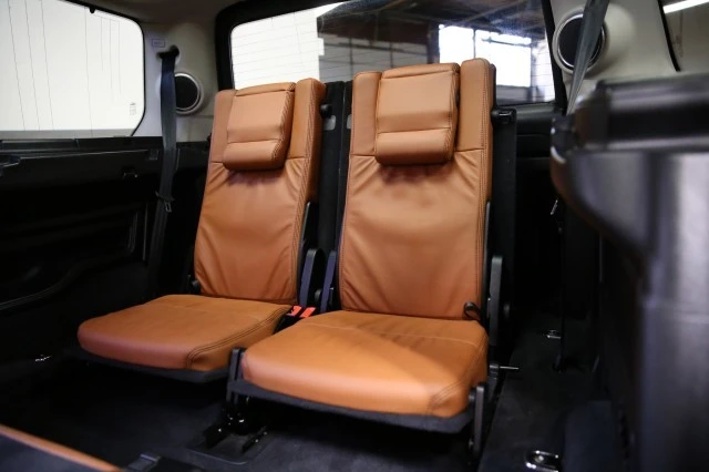 2016 Land Rover Discovery 4th Gen - Image 14 of 21