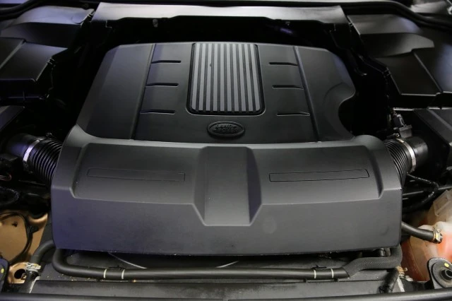 2016 Land Rover Discovery 4th Gen - Image 7 of 21