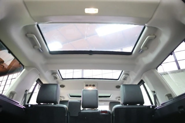 2016 Land Rover Discovery 4th Gen - Image 18 of 21