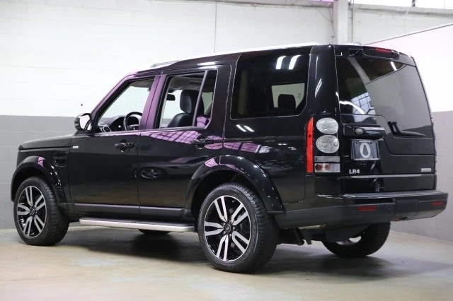 2016 Land Rover Discovery 4th Gen - Image 19 of 21