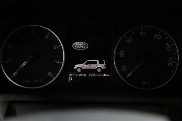 2016 Land Rover Discovery 4th Gen - Image 9 of 21