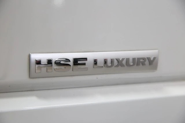2016 Land Rover Discovery 4th Gen - Image 17 of 21