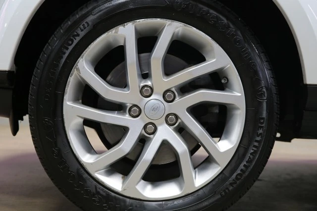 2016 Land Rover Discovery 4th Gen - Image 16 of 21