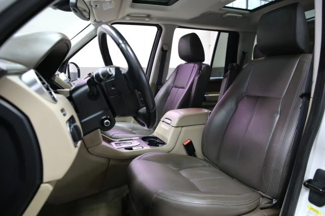 2016 Land Rover Discovery 4th Gen - Image 10 of 21