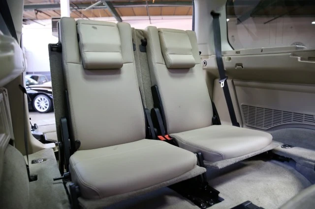 2016 Land Rover Discovery 4th Gen - Image 13 of 21