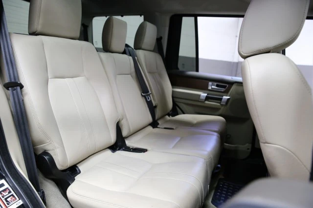 2016 Land Rover Discovery 4th Gen - Image 12 of 21