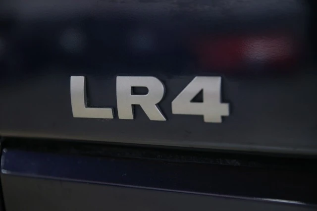2016 Land Rover Discovery 4th Gen - Image 6 of 21