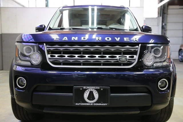 2016 Land Rover Discovery 4th Gen - Image 19 of 21