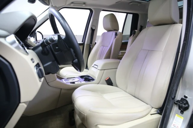 2016 Land Rover Discovery 4th Gen - Image 10 of 21