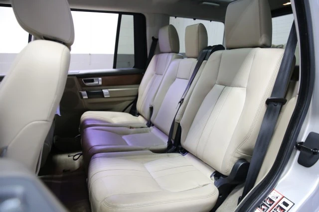 2016 Land Rover Discovery 4th Gen - Image 11 of 21