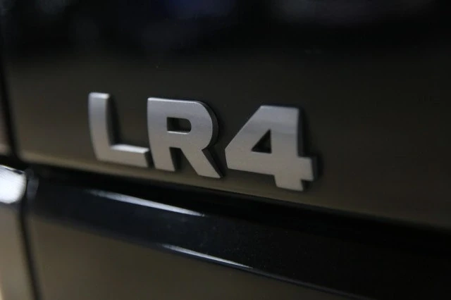 2016 Land Rover Discovery 4th Gen - Image 6 of 21
