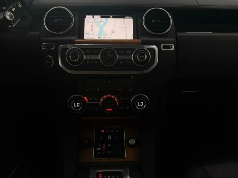 2016 Land Rover Discovery 4th Gen - Image 13 of 20