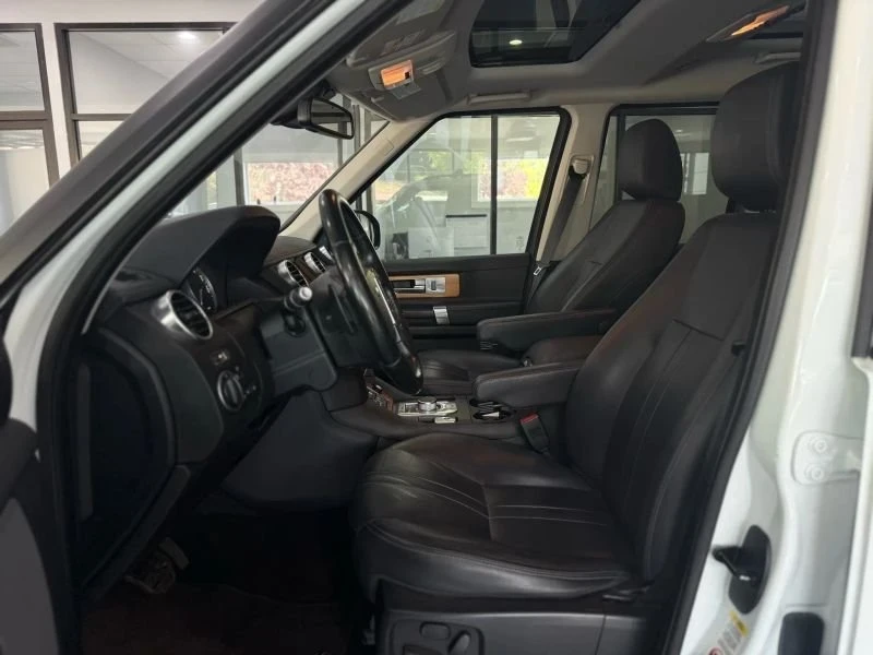 2016 Land Rover Discovery 4th Gen - Image 11 of 20