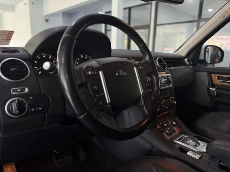2016 Land Rover Discovery 4th Gen - Image 12 of 20