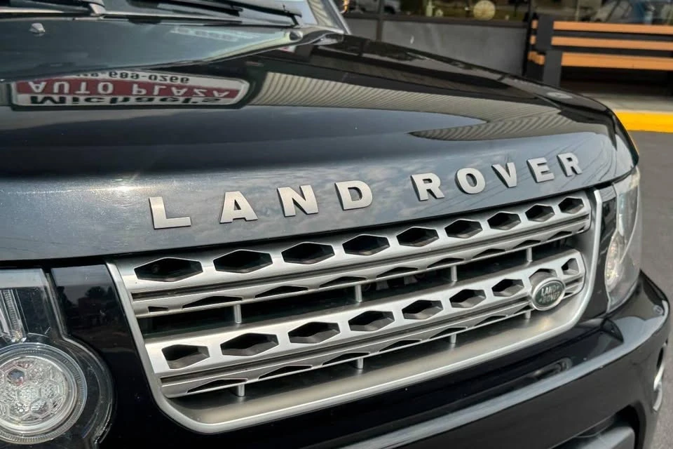 2016 Land Rover Discovery 4th Gen - Image 10 of 20