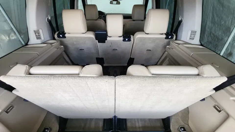 2016 Land Rover Discovery 4th Gen - Image 18 of 20