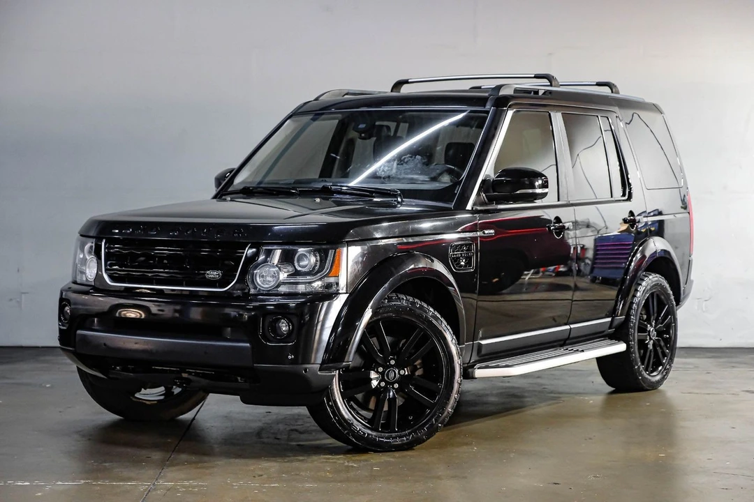 2016 Land Rover Discovery 4th Gen - Image 8 of 12