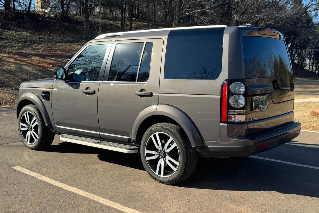 2016 Land Rover Discovery 4th Gen - Image 4 of 31